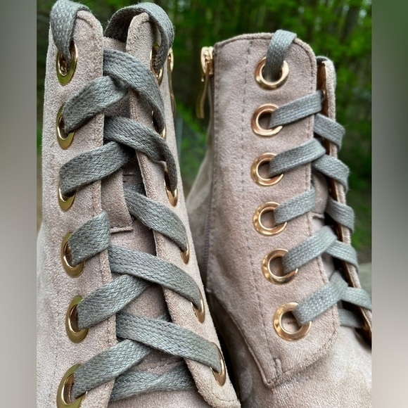 Beast boot from Buckle. Taupe color w/coppery gold detail 2.5” heel. size 6 NWOB - Picture 8 of 16